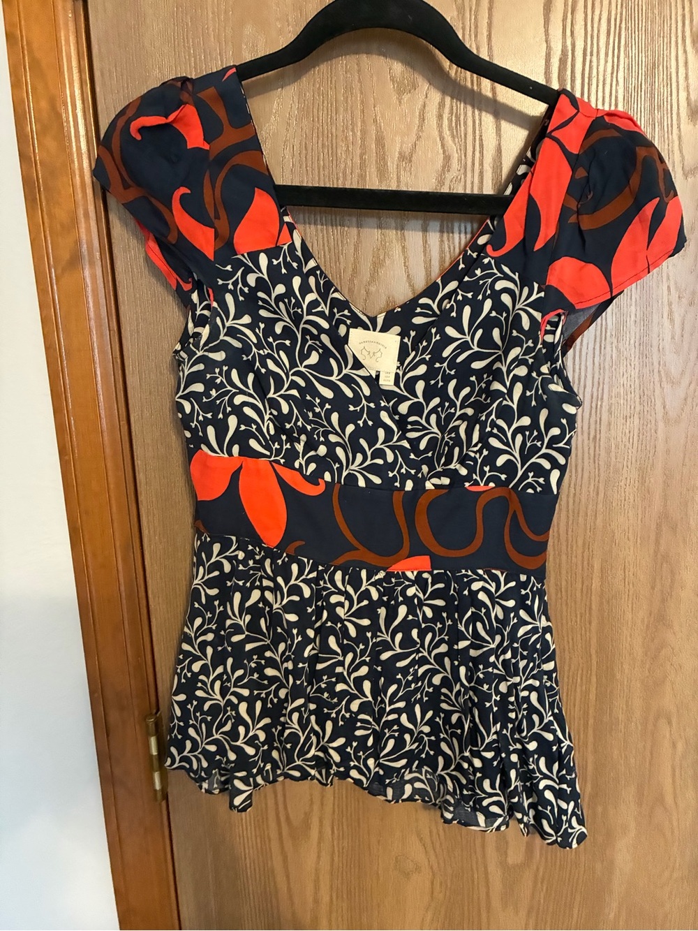 Anthropologie Womens Navy and Red Floral V-Neck Peplum Top
